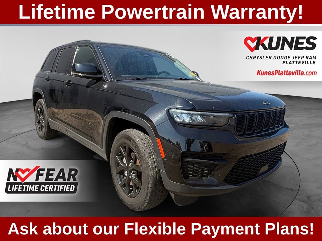 Used 2024 Jeep Grand Cherokee Altitude SUV