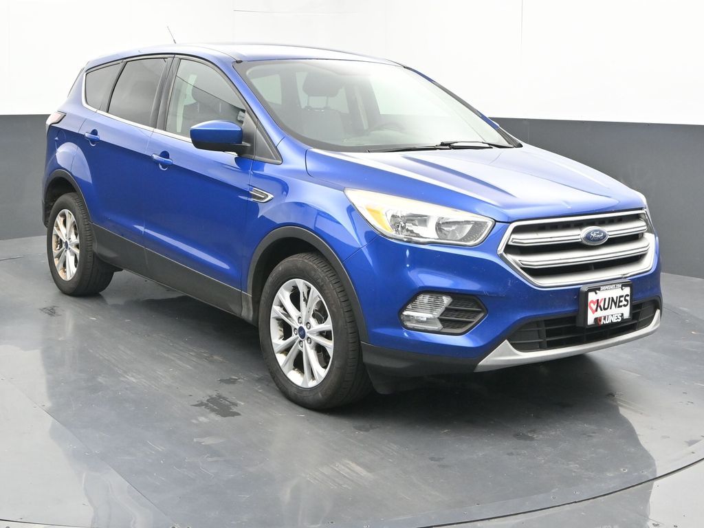 Used 2017 Ford Escape SE with VIN 1FMCU9G99HUB75776 for sale in Delavan, WI