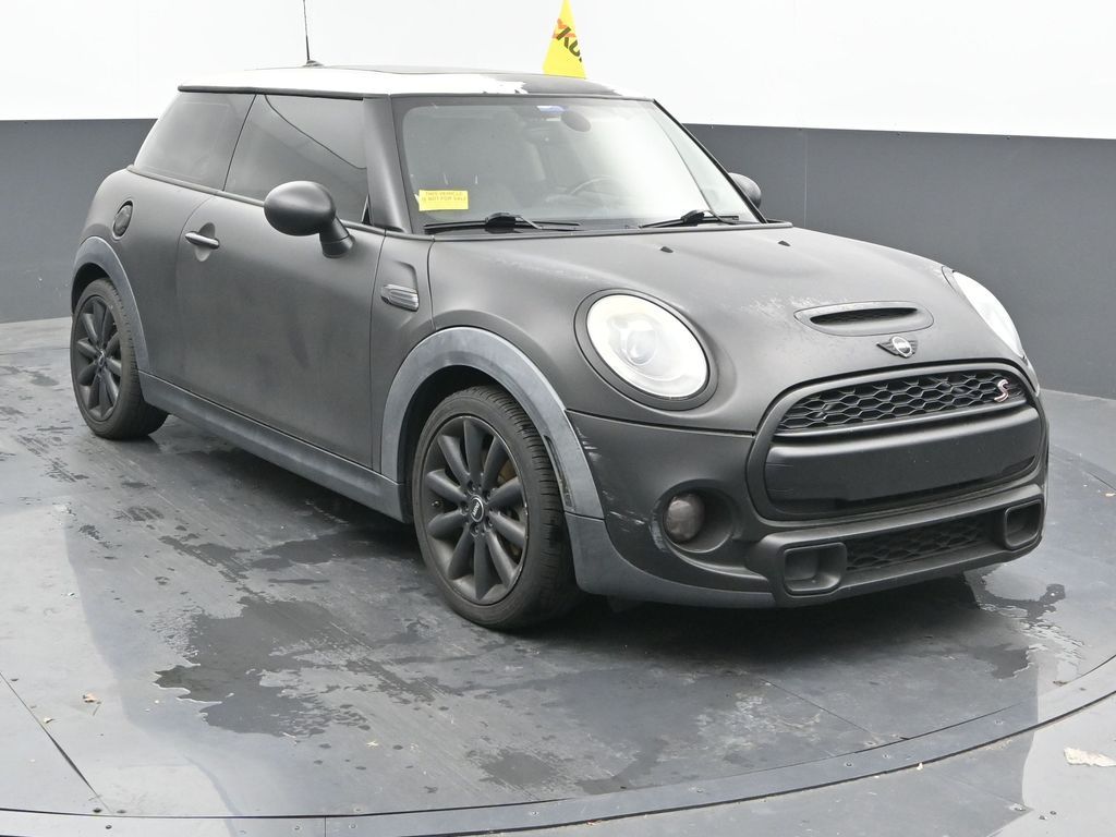 Used 2015 MINI Cooper S with VIN WMWXP7C52F2A60062 for sale in Delavan, WI