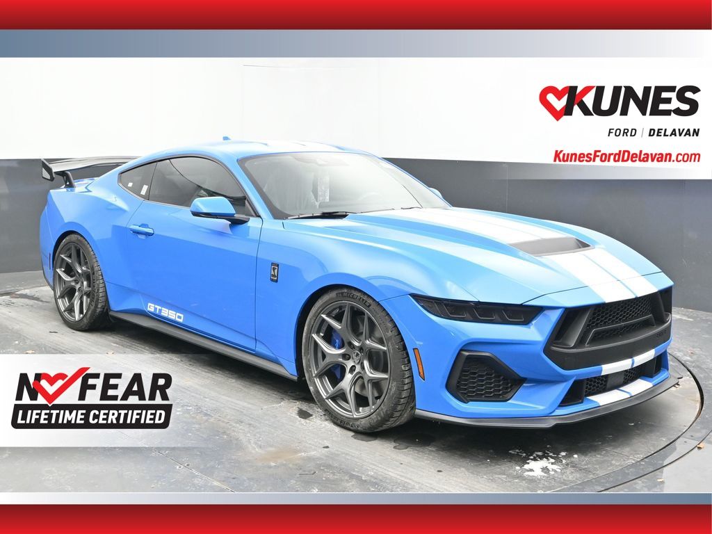 2025 Ford Mustang GT Premium's photo