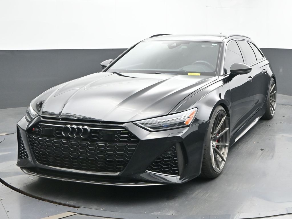 2022 Audi RS 6 Avant Base photo 3