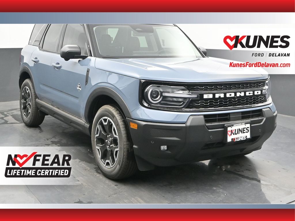 2025 Ford Bronco Sport Outer Banks's photo