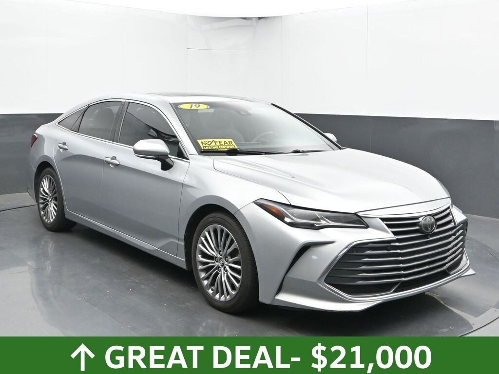 Used 2019 Toyota Avalon Limited Sedan