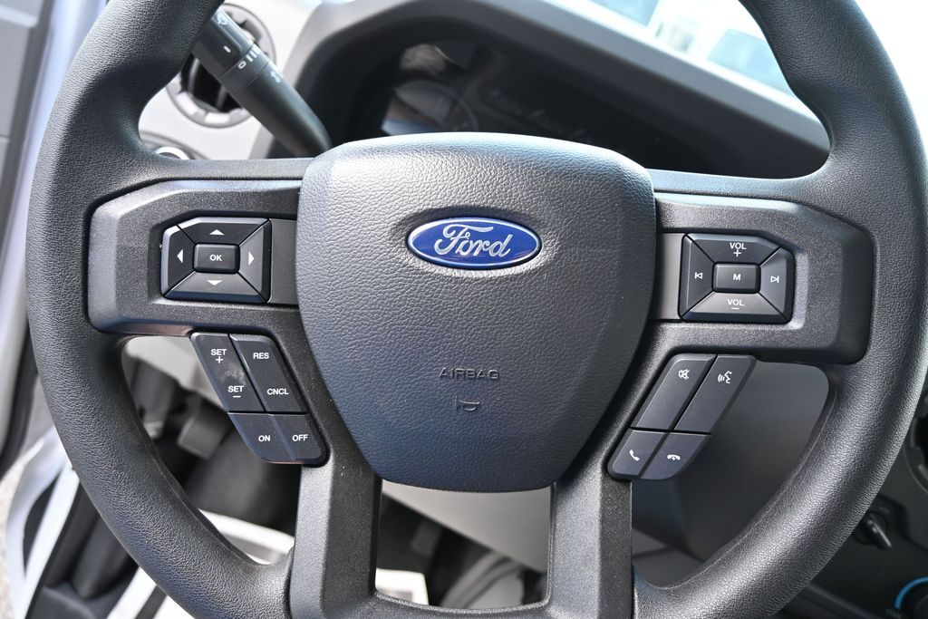 2025 Ford E-Series Cutaway Base - Photo 24