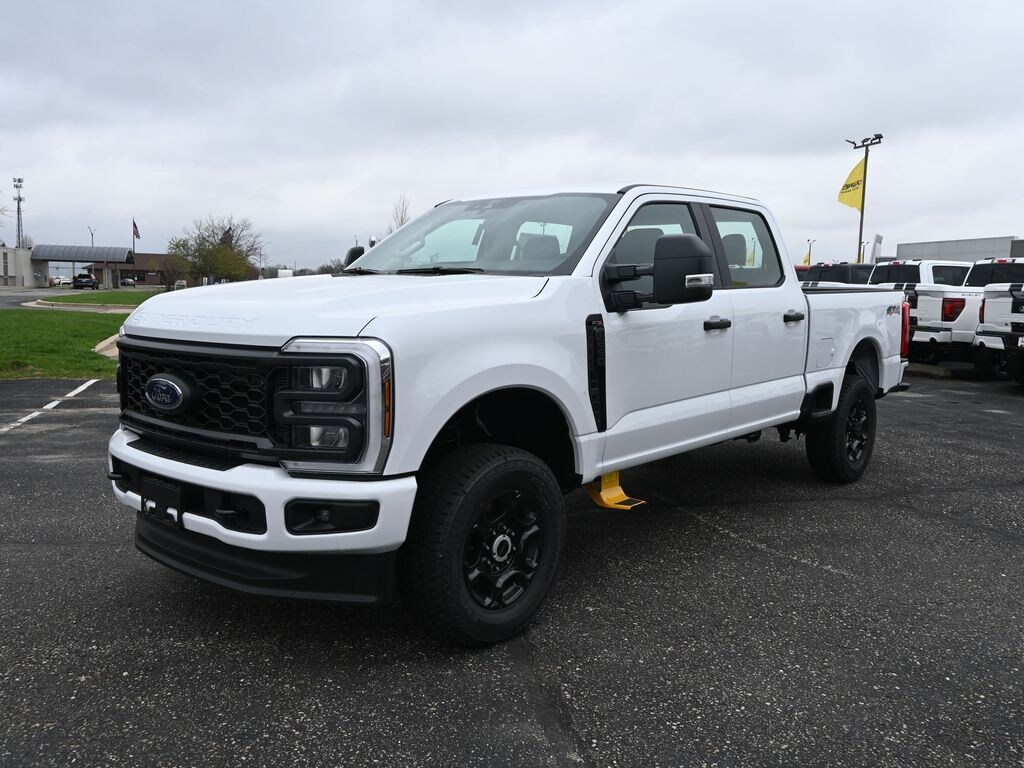 New 2026 Ford F-250 Truck Crew Cab