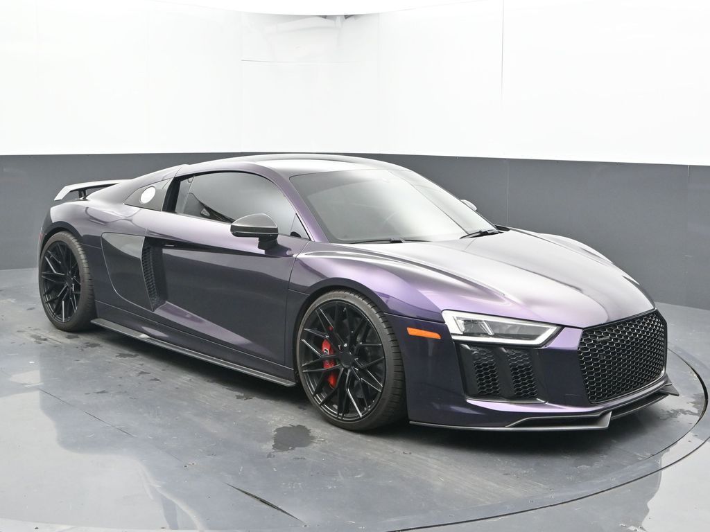 2017 Audi R8 5.2 V10 Plus Coupe photo 2