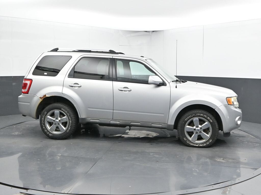 Used 2010 Ford Escape Limited SUV