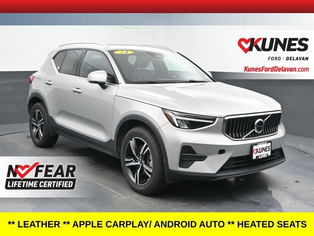 Certified 2024 Volvo XC40 B5 Core SUV