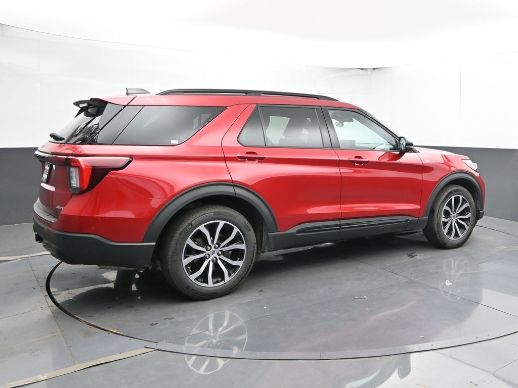 New 2026 Ford Explorer ST-Line SUV