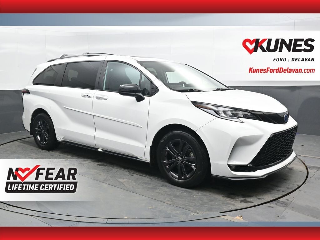 Used 2025 Toyota Sienna XSE 7 Passenger Van Passenger Van