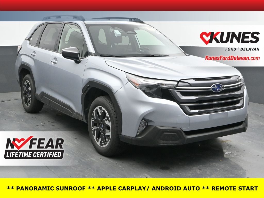 2025 Subaru Forester Premium's photo