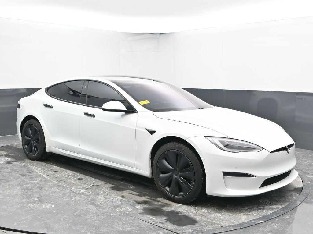 Used 2021 Tesla Model S Plaid with VIN 5YJSA1E67MF438725 for sale in Delavan, WI