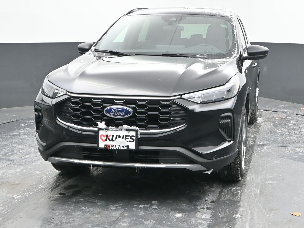 New 2026 Ford Escape ST-Line SUV