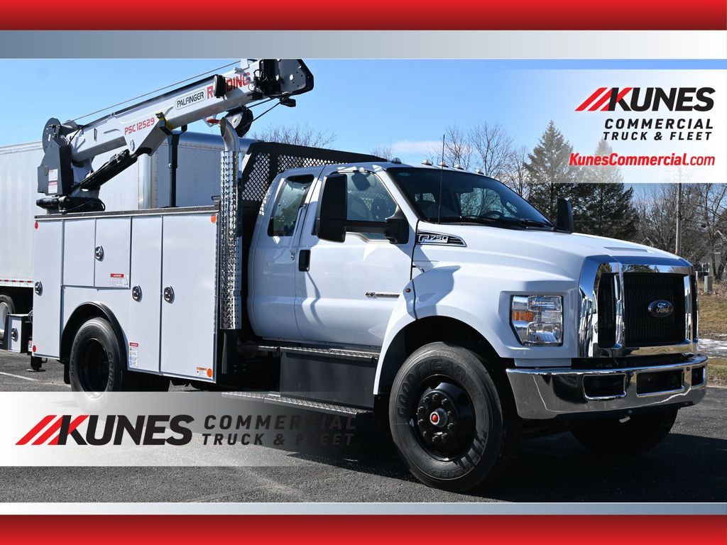 2026 Ford F-750's photo