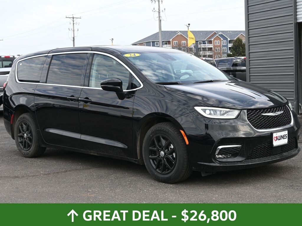 Certified 2024 Chrysler Pacifica Touring L Van Passenger Van