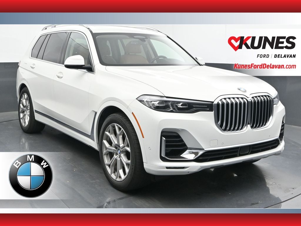 2022 BMW X7 xDrive40i's photo