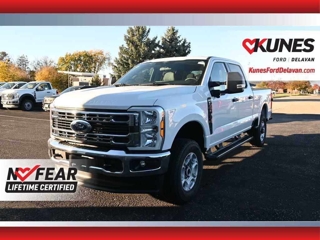 New 2026 Ford F-250 XLT Truck Crew Cab