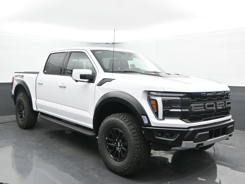 2025 Ford F-150 Raptor photo 2