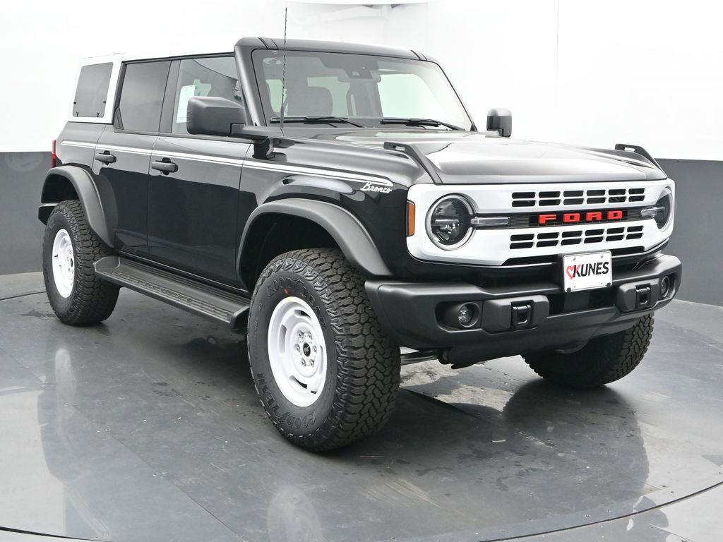 2025 Ford Bronco Heritage First Edition photo 2