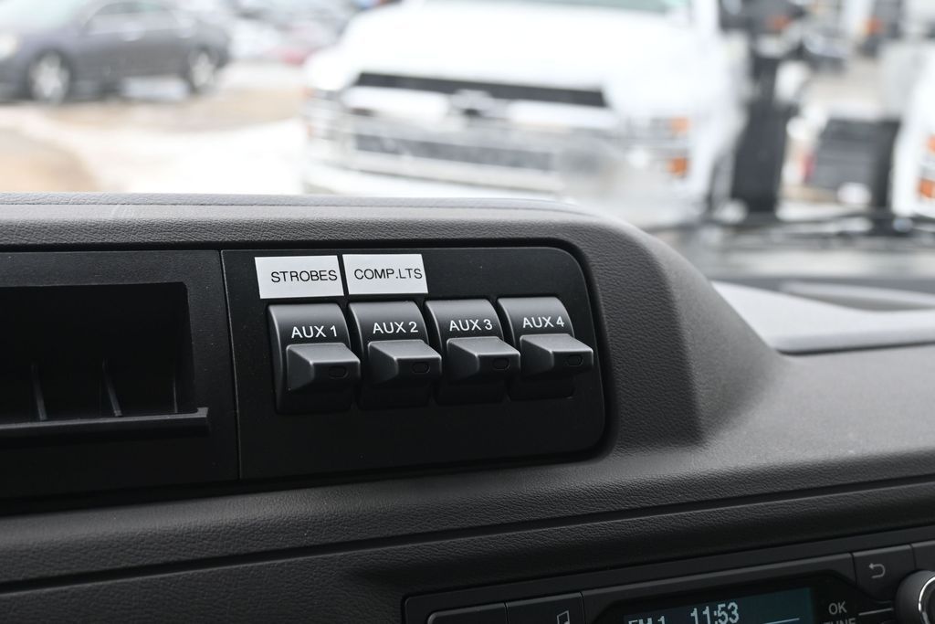 2025 Ford E-Series Cutaway Base - Photo 26
