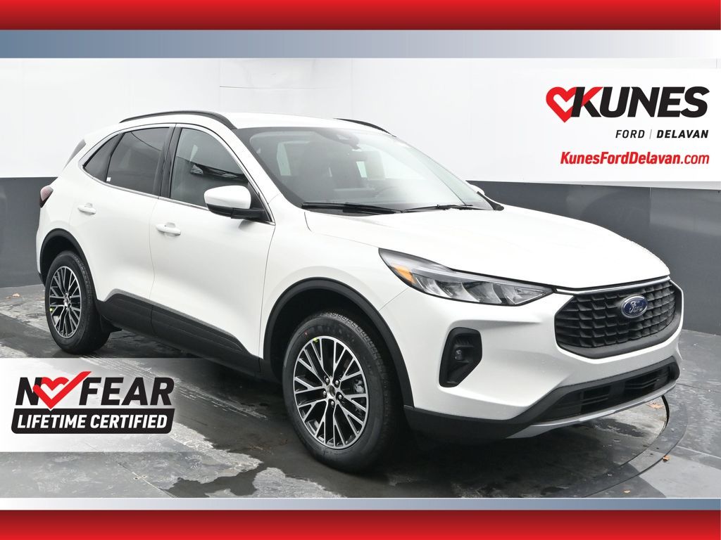 2026 Ford Escape Base's photo