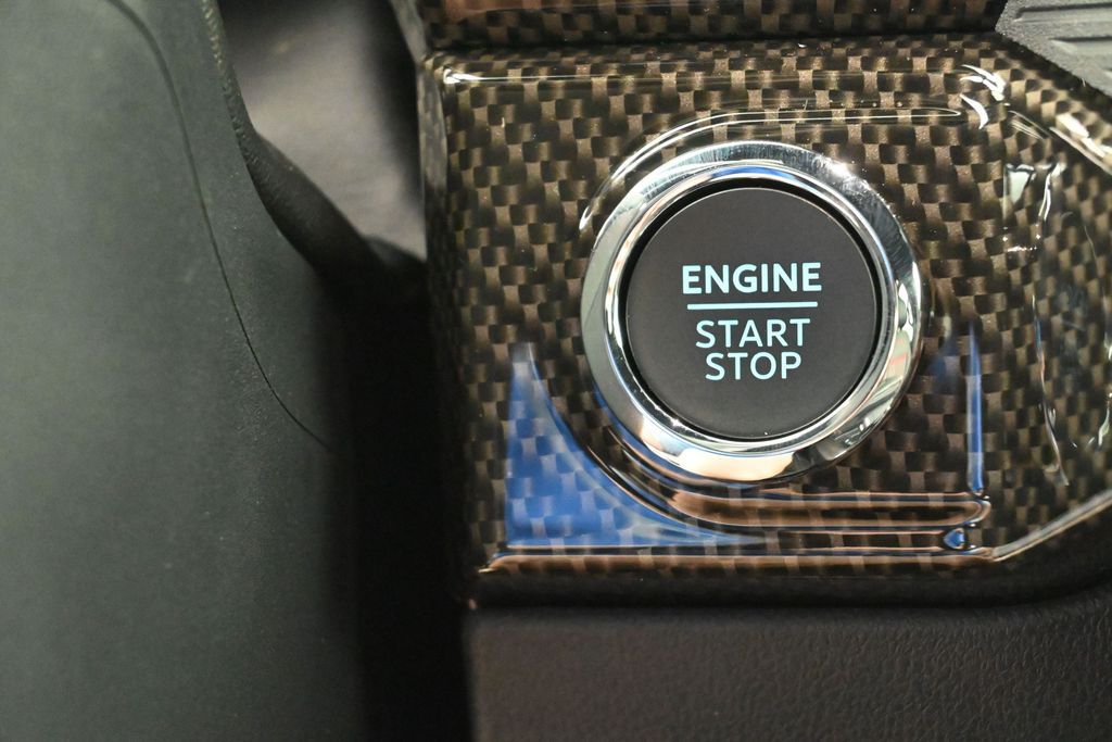 2025 Ford F-150 Lariat - Photo 18