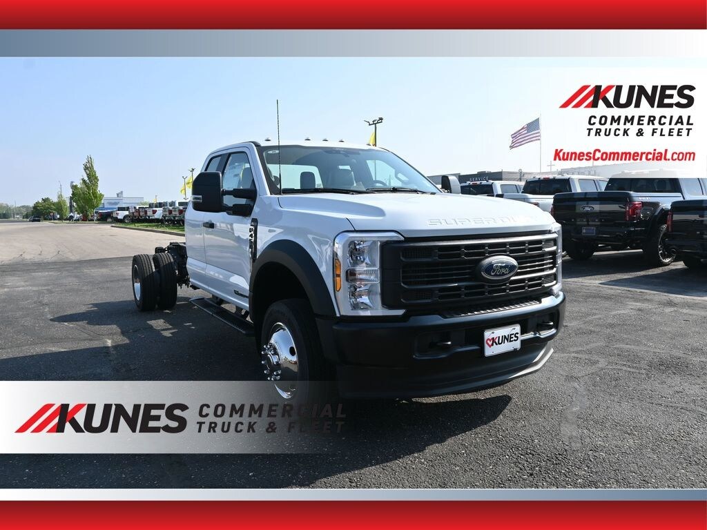 New 2024 Ford F-450 Chassis XL Service Utility Body Truck Super Cab