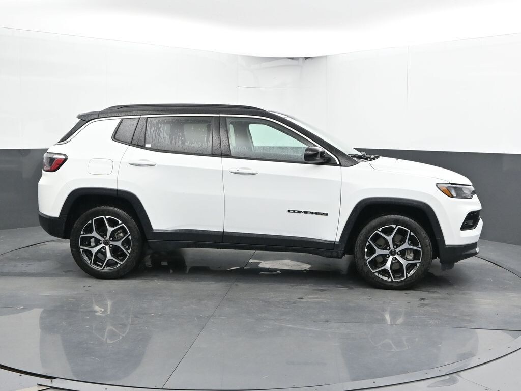 Used 2025 Jeep Compass Limited SUV