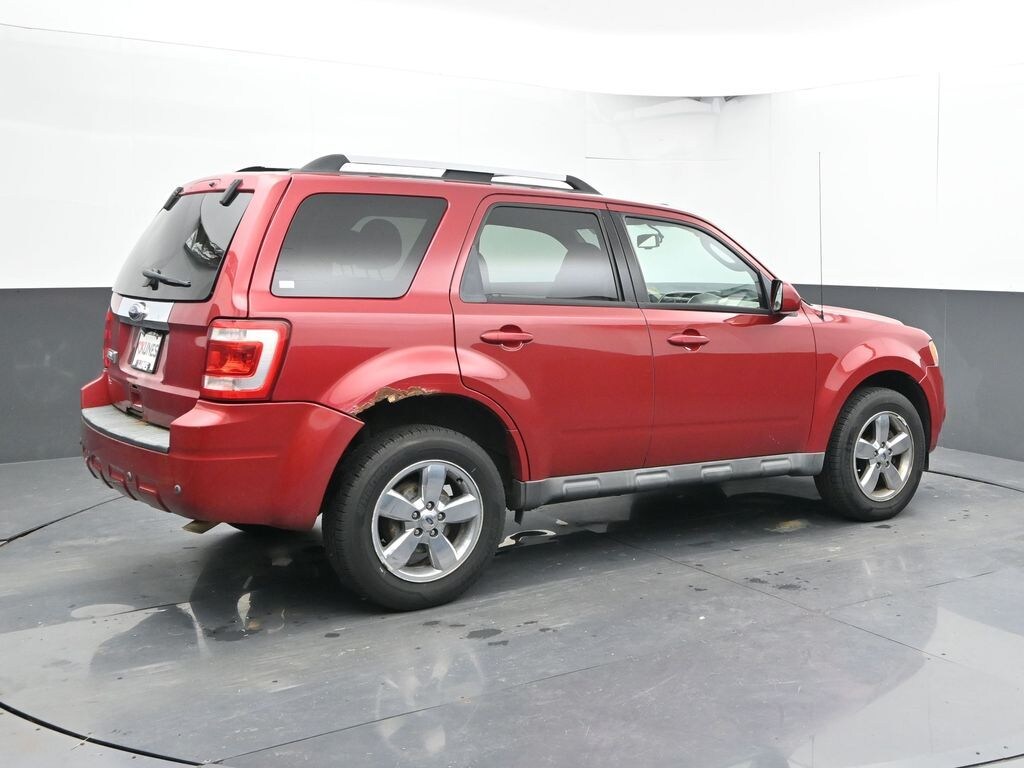 Used 2010 Ford Escape Limited SUV