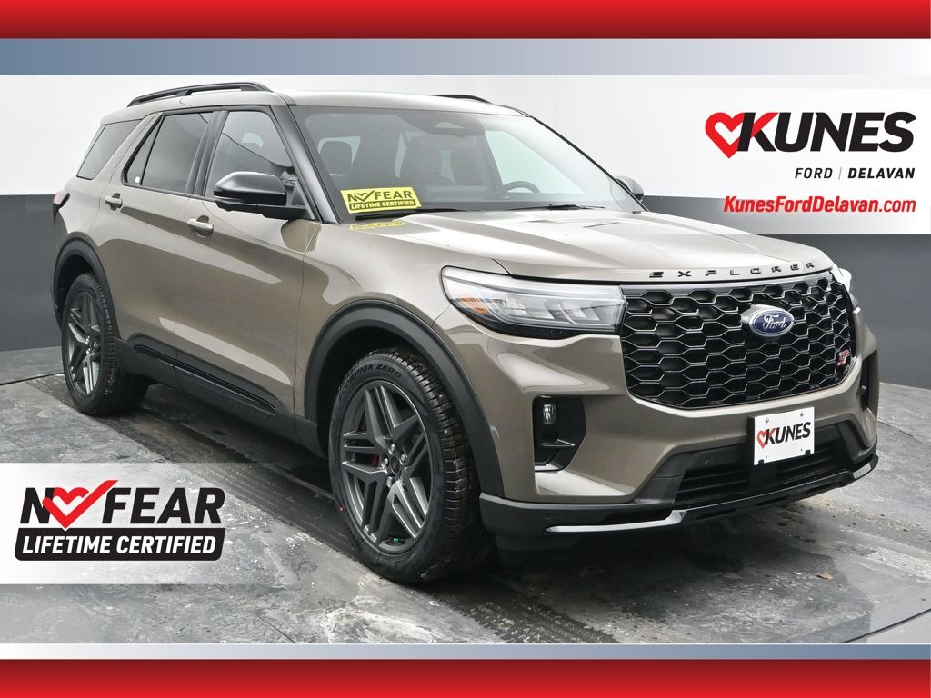 2026 Ford Explorer ST 4WD's photo