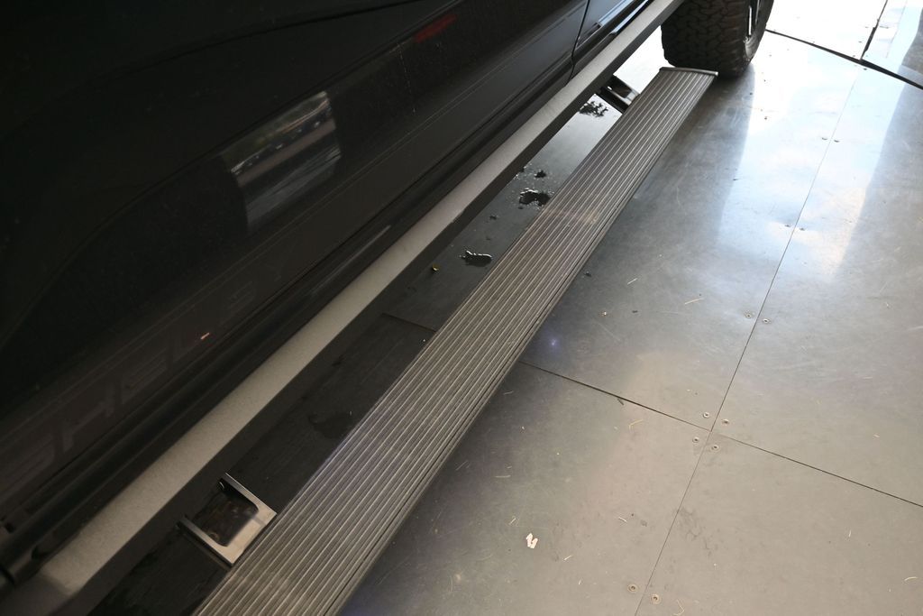 2025 Ford F-150 Lariat - Photo 10