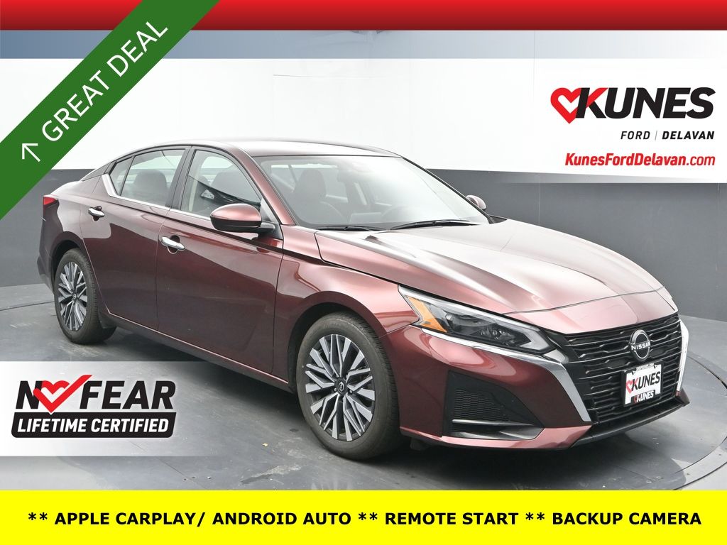 2023 Nissan Altima SV