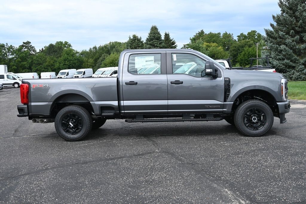 New 2026 Ford F-250 XL Truck Crew Cab