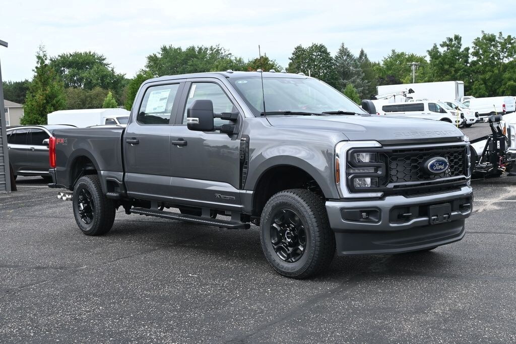 New 2026 Ford F-250 XL Truck Crew Cab