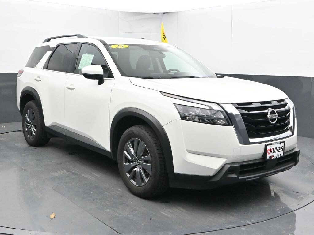 Certified 2025 Nissan Pathfinder SV SUV