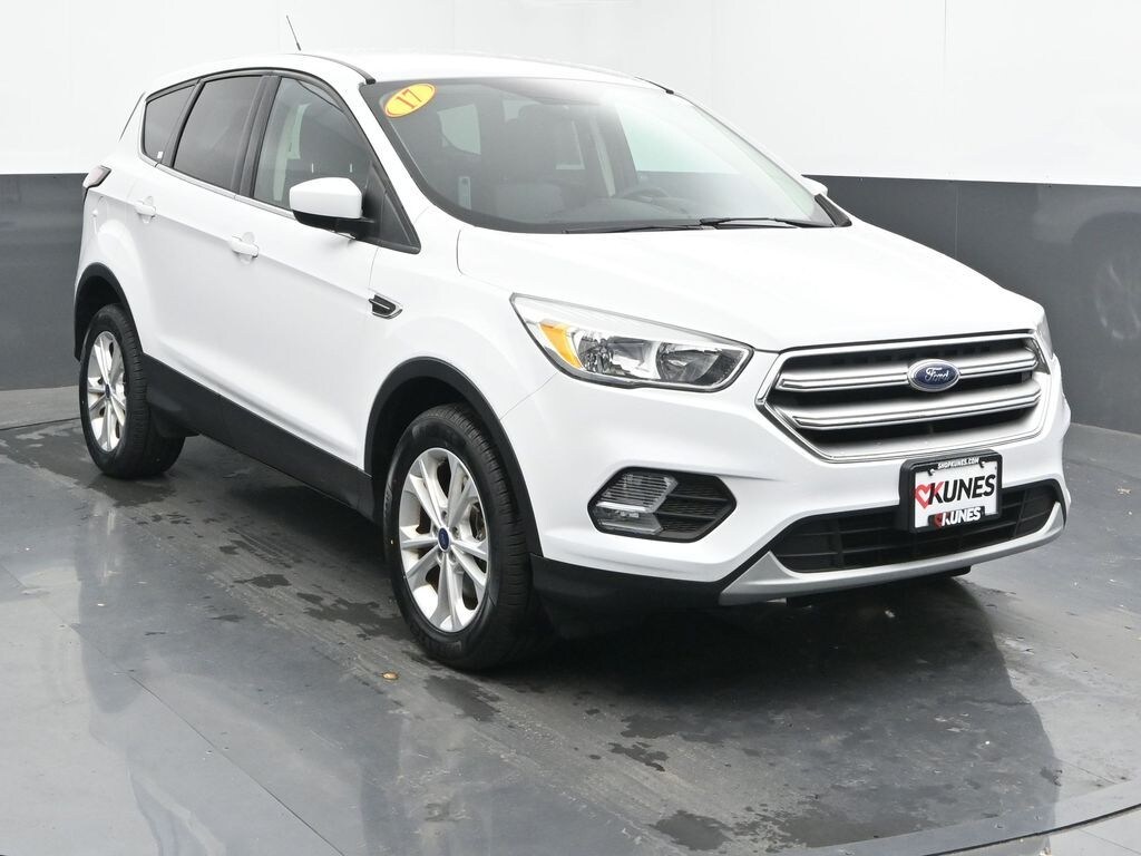 Used 2017 Ford Escape SE SUV