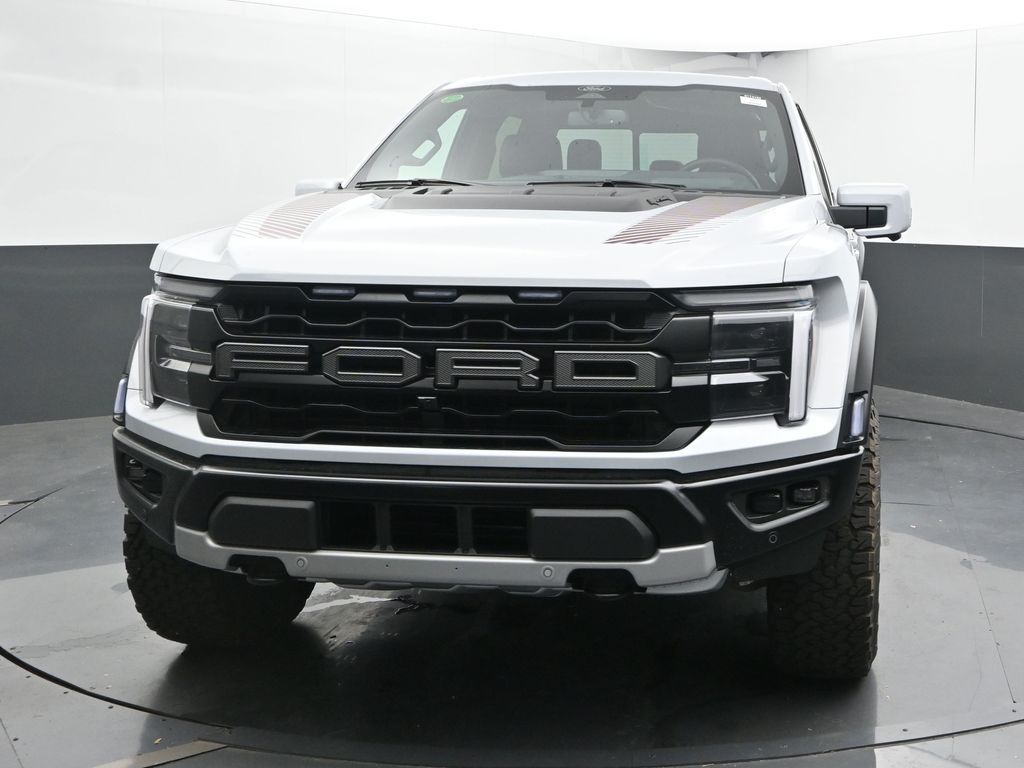 2025 Ford F-150 Raptor photo 3