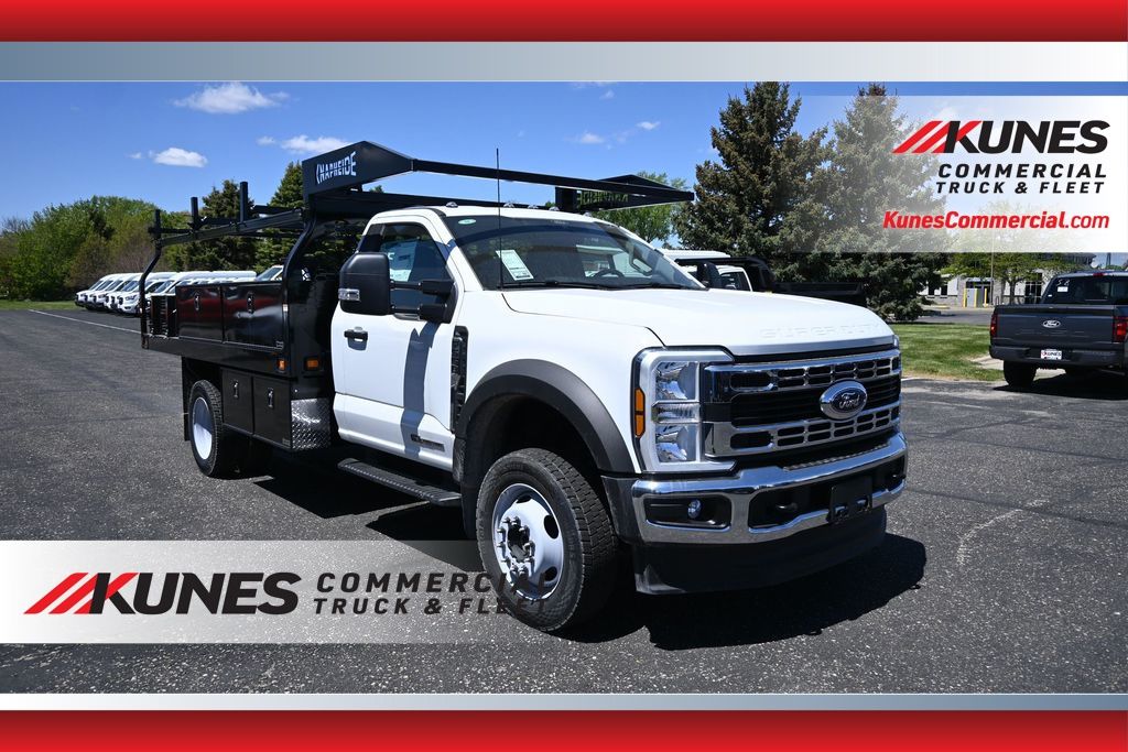 2025 Ford F-550 XL 4x4 Regular Cab 169-In DRW's photo