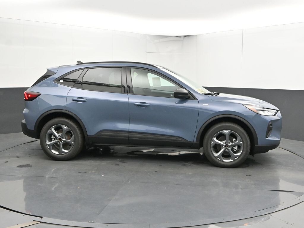 New 2026 Ford Escape ST-Line SUV