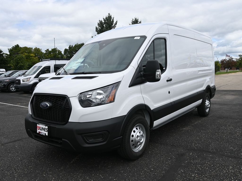 2025 Ford Transit photo 2