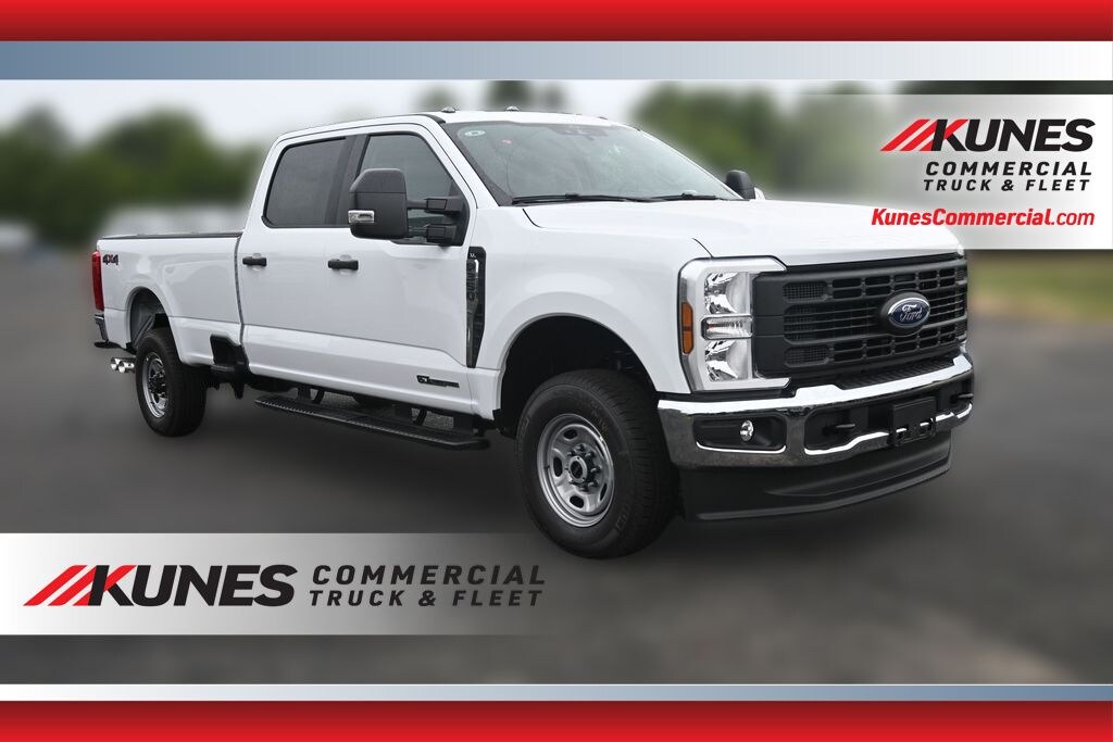 New 2026 Ford F-350 XL Truck Crew Cab