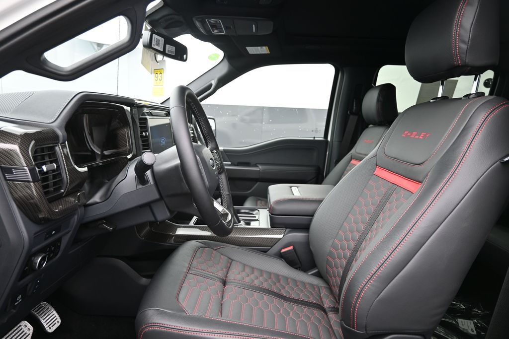 2025 Ford F-150 Lariat - Photo 15