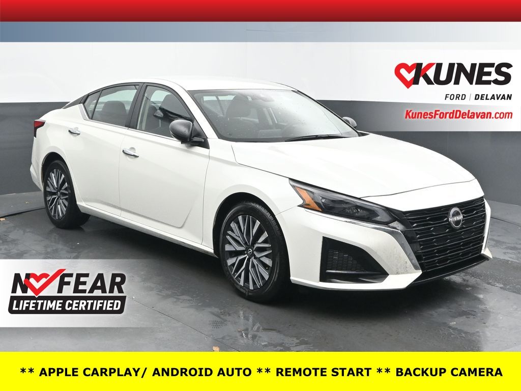 2025 Nissan Altima SV