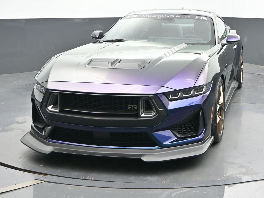 2025 Ford Mustang GT photo 3