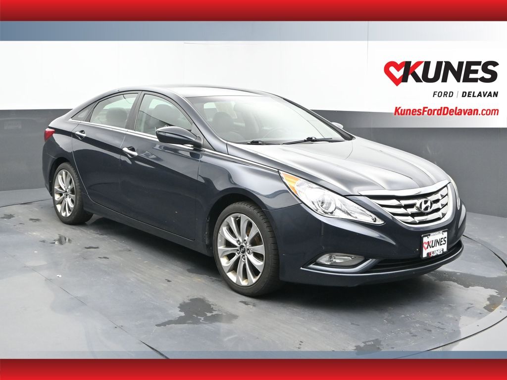2011 Hyundai Sonata's photo