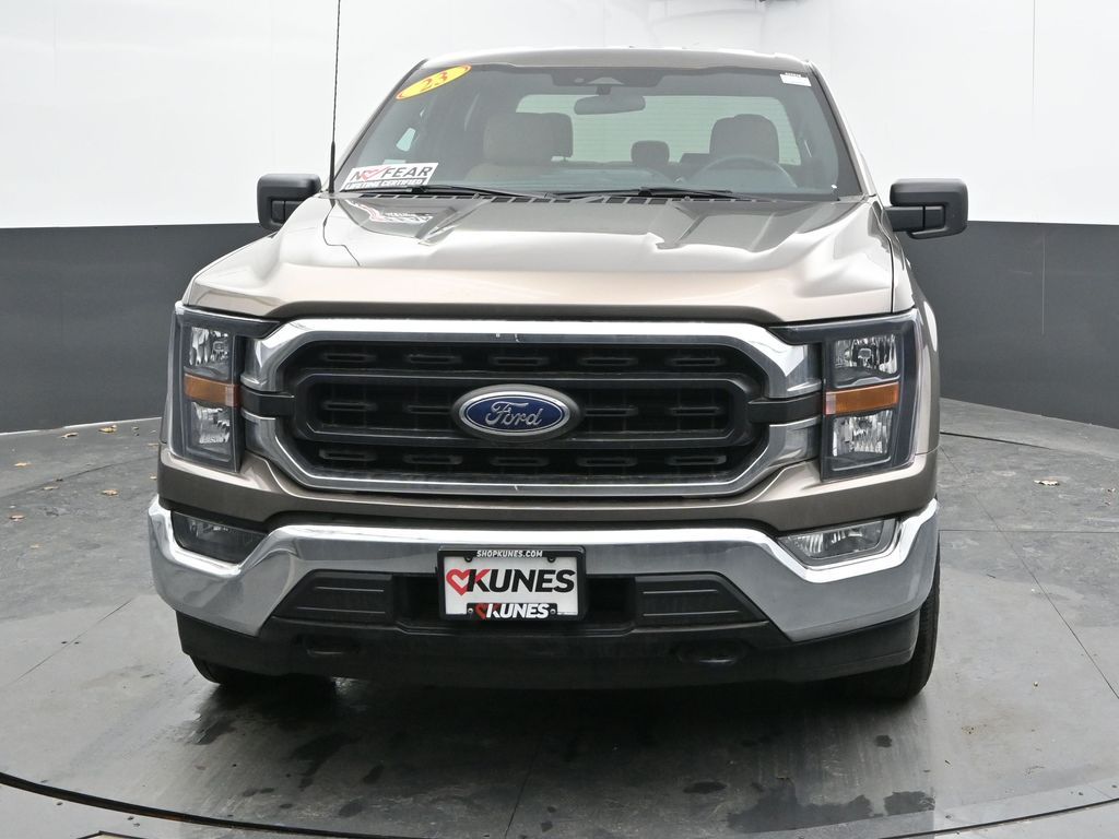 2023 Ford F-150 XLT photo 3