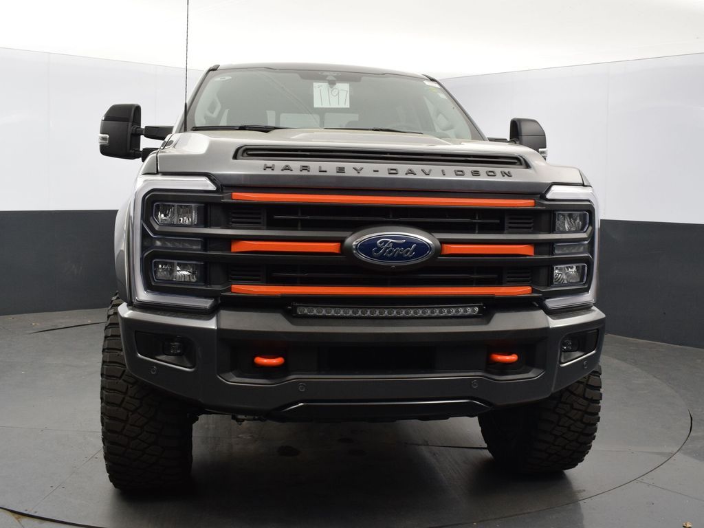 2024 Ford F-250 Harley-Davidson Edition photo 3