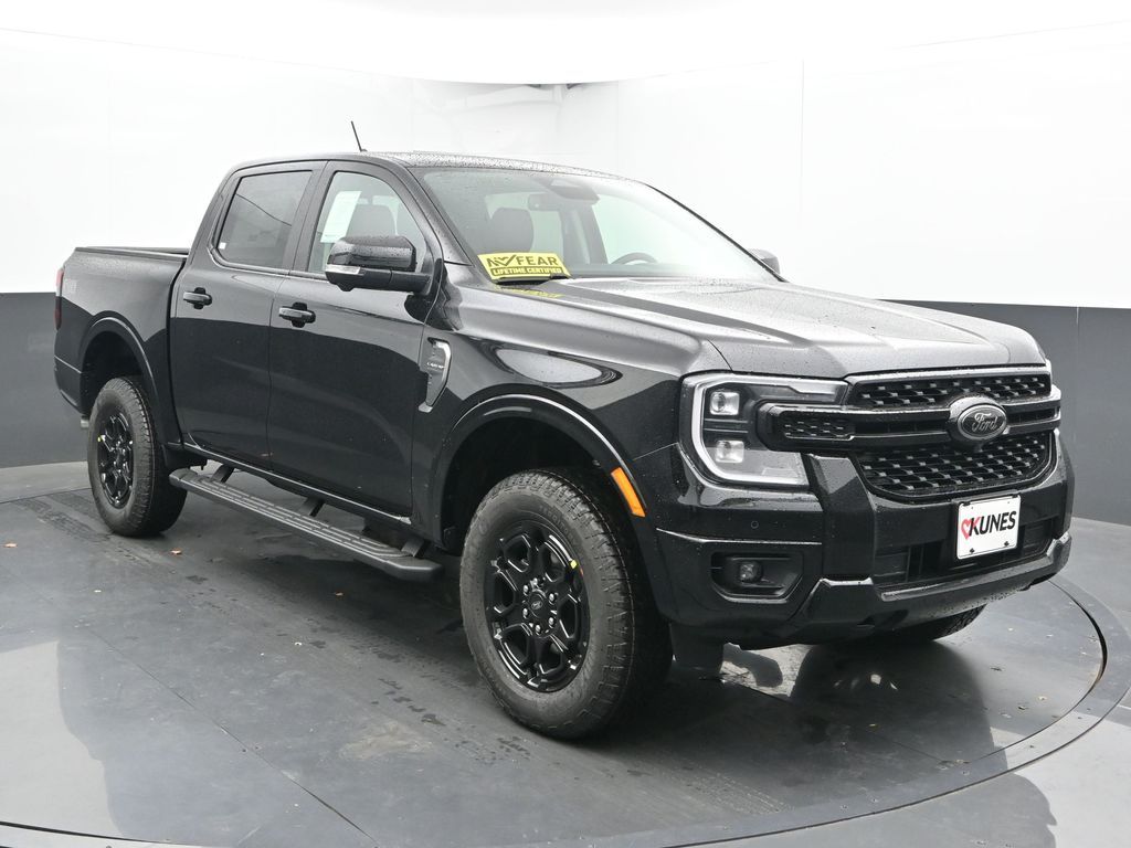 2025 Ford Ranger Lariat photo 2