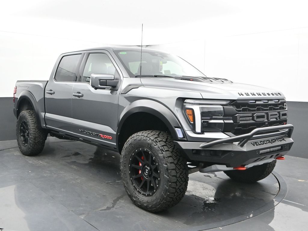 2025 Ford F-150 Raptor photo 2