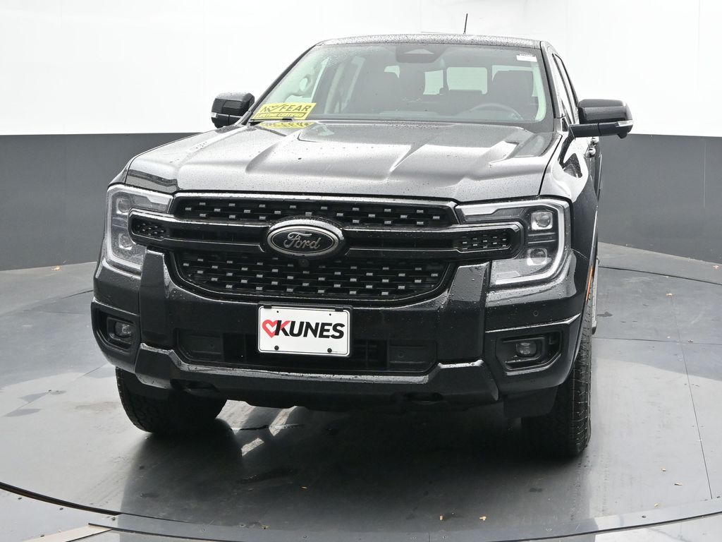 2025 Ford Ranger Lariat photo 3